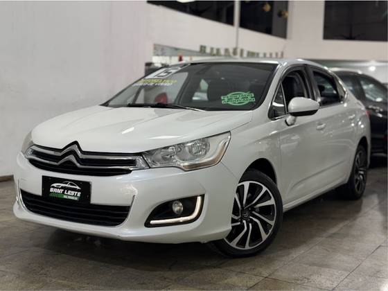 CITROËN C4 LOUNGE 1.6 EXCLUSIVE 16V TURBO FLEX 4P AUTOMÁTICO CITROËN C4 LOUNGE 1.6 EXCLUSIVE 16V TURBO FLEX 4P AUTOMÁTICO